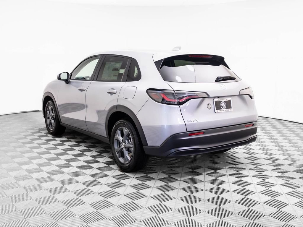 Certified 2026 Honda HR-V LX image 4