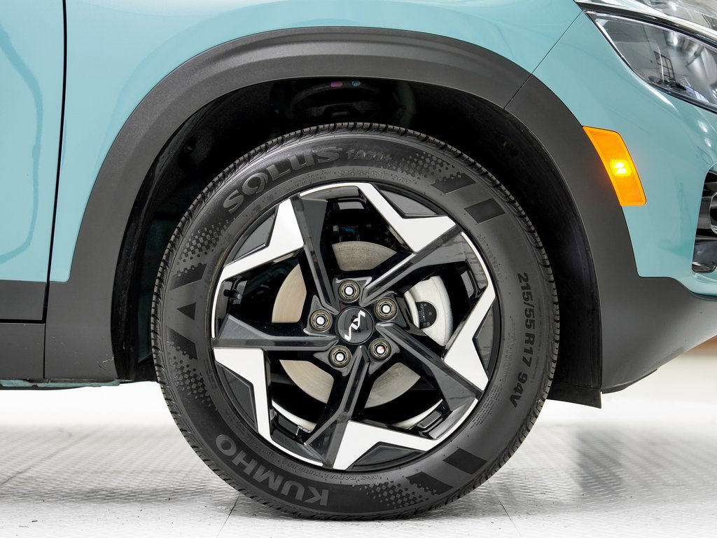 Used 2024 Kia Seltos EX image 27