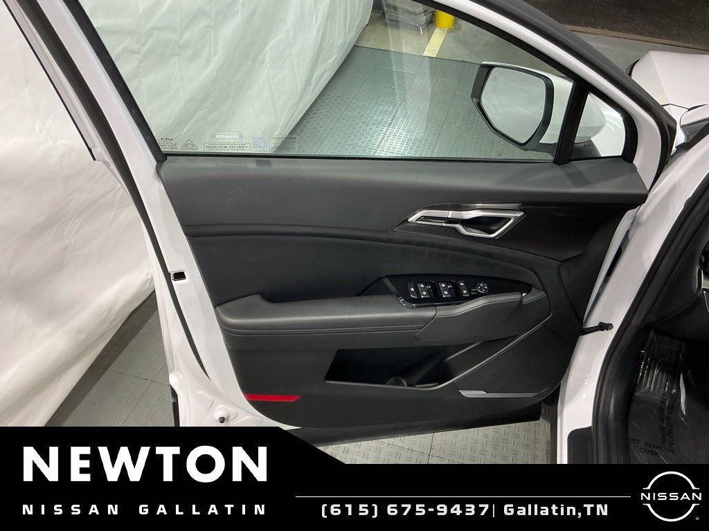 Used 2025 Kia Sportage EX AWD/4WD image 44