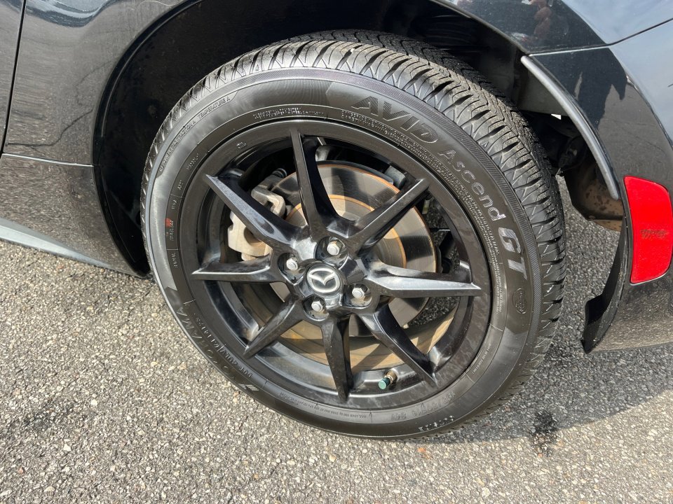 Used 2019 MAZDA MX-5 Miata Sport w/ I-ACTIVSENSE Sport Package RWD image 22