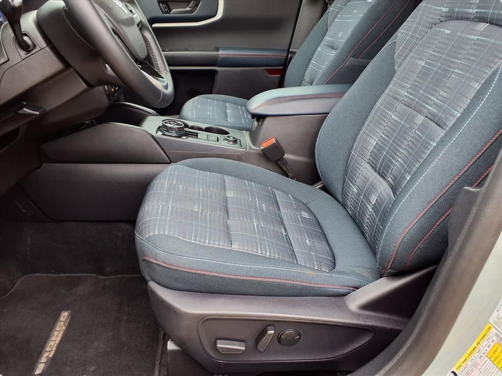 Used 2024 Ford Bronco Sport Heritage w/ Heritage Convenience Package image 26