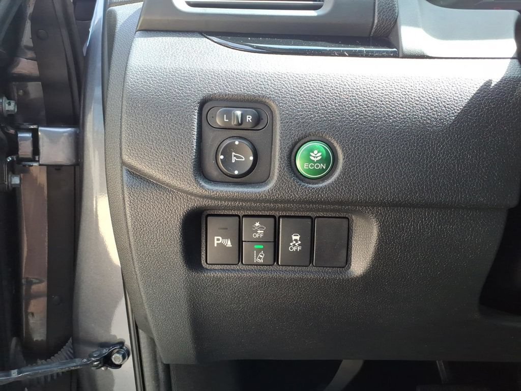 Used 2019 Honda Pilot Touring image 15