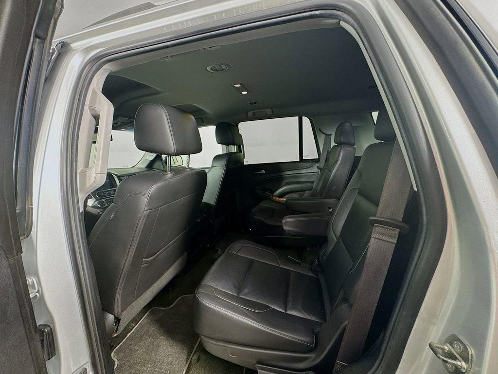 Used 2017 Chevrolet Tahoe Premier AWD/4WD image 25