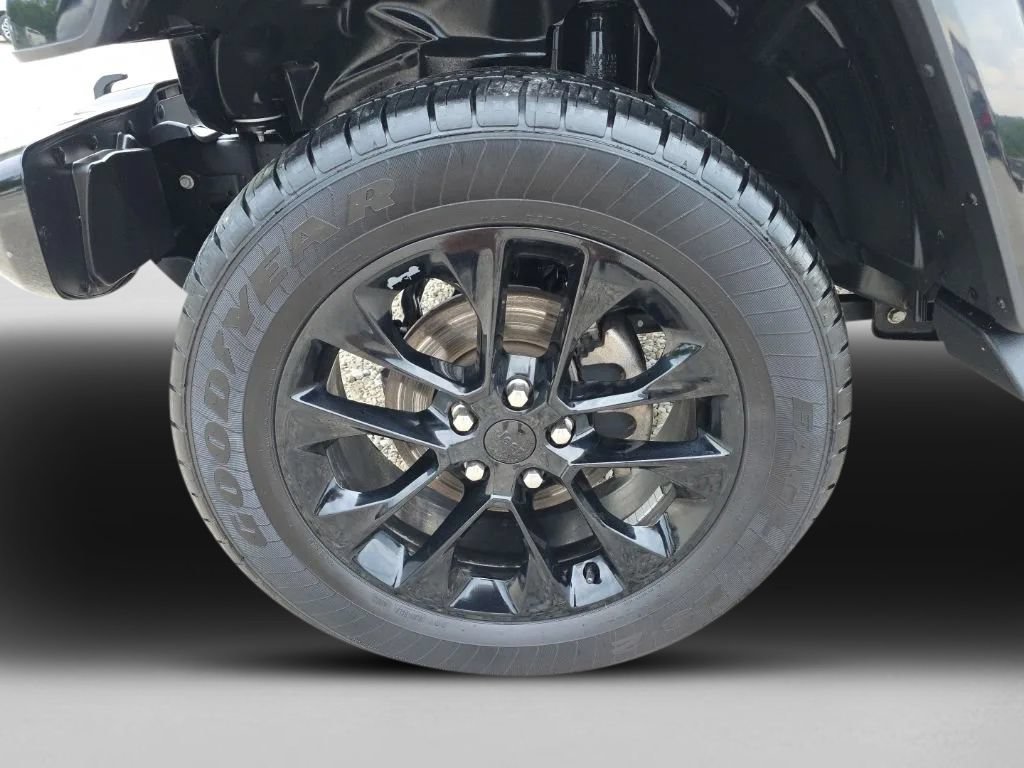 Used 2021 Jeep Wrangler Unlimited Sahara AWD/4WD image 10