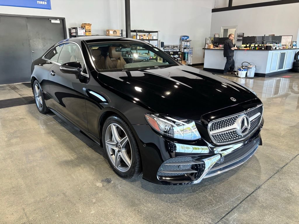 Used 2018 Mercedes-Benz E 400 4MATIC Coupe image 4
