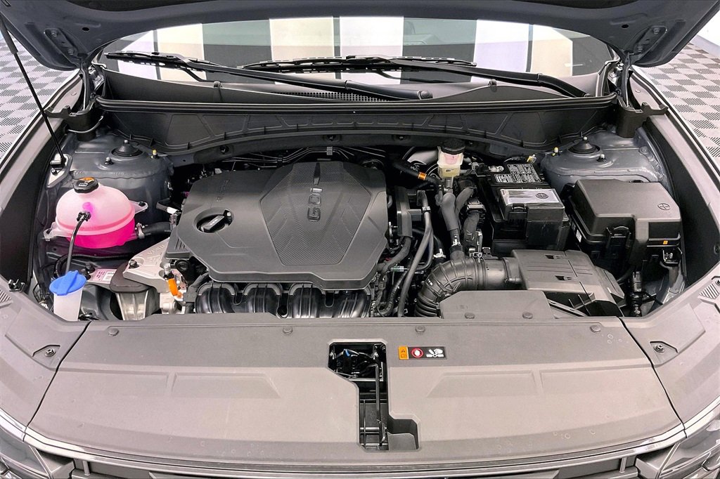 New 2025 Hyundai Tucson SE image 11