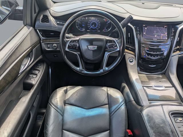 Used 2016 Cadillac Escalade Platinum AWD/4WD image 17