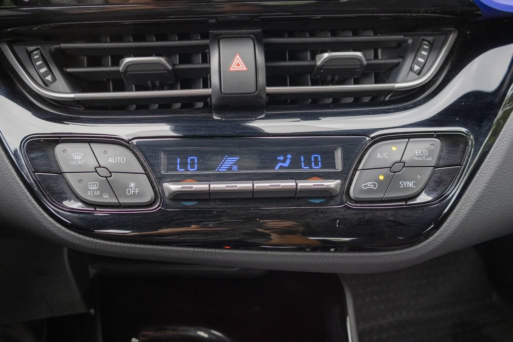 Used 2020 Toyota C-HR XLE FWD image 20
