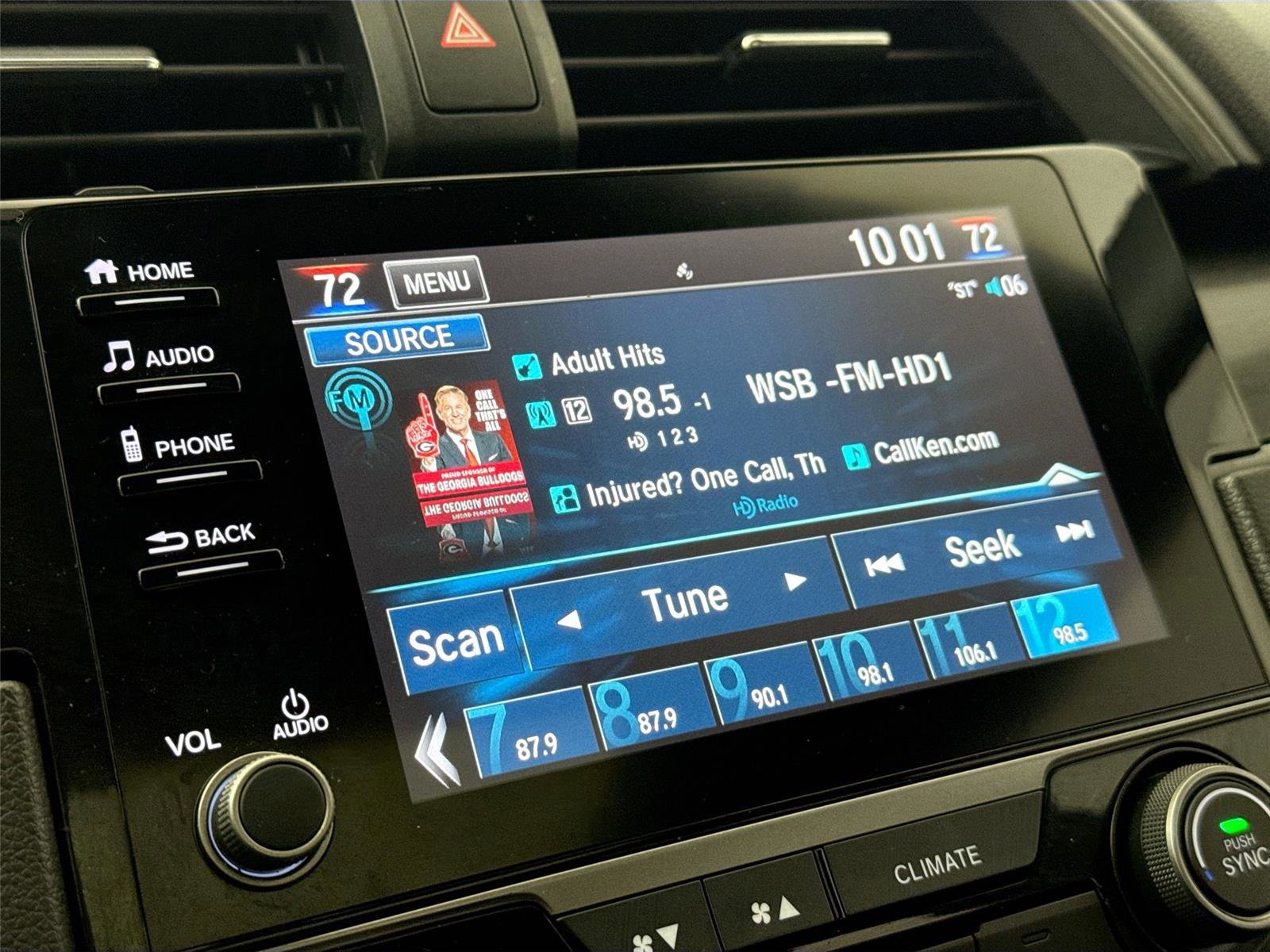 Used 2020 Honda Civic EX image 21