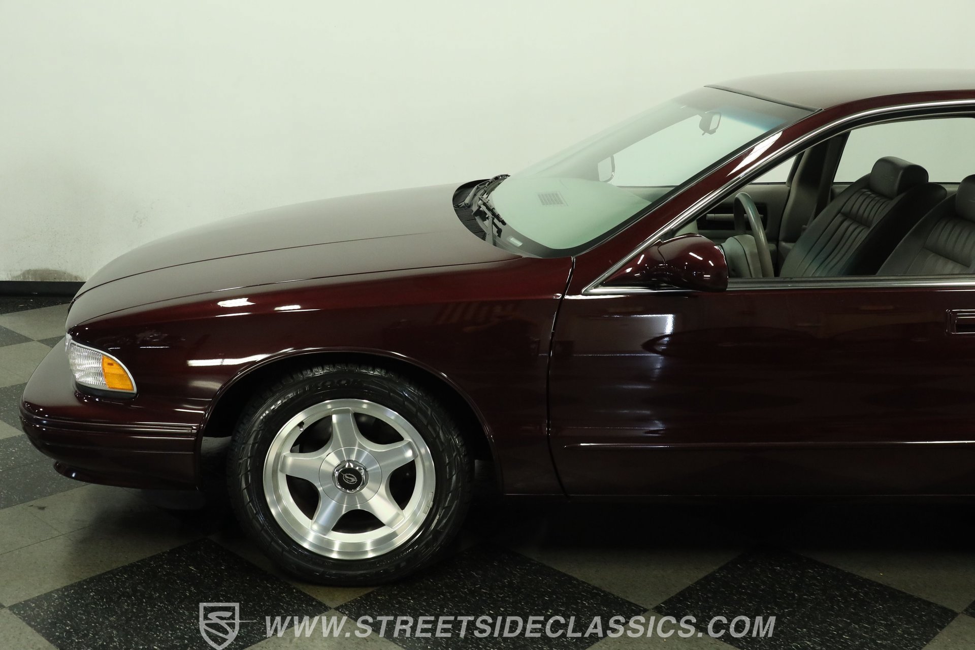Used 1996 Chevrolet Impala SS RWD image 23