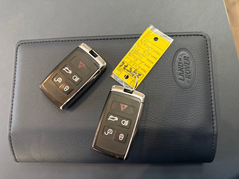 Used 2020 Land Rover Defender 110 HSE AWD/4WD image 47