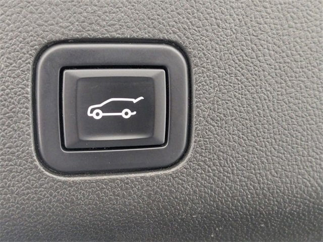 Used 2022 Cadillac Escalade Sport Platinum image 34