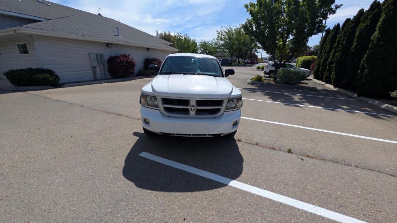 Used 2011 Dodge Dakota Big Horn w/ Trailer Tow Group AWD/4WD image 8