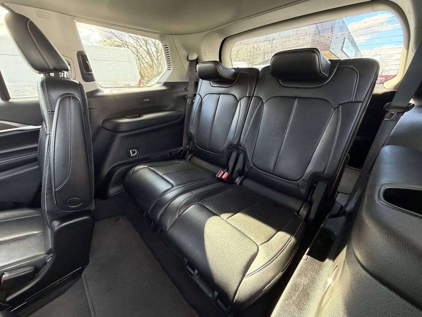 Used 2023 Jeep Grand Cherokee L Limited image 29