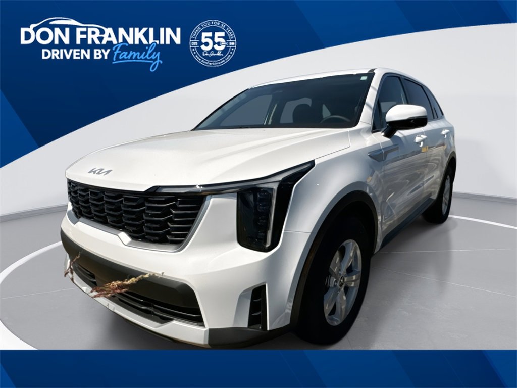 New 2025 Kia Sorento LX