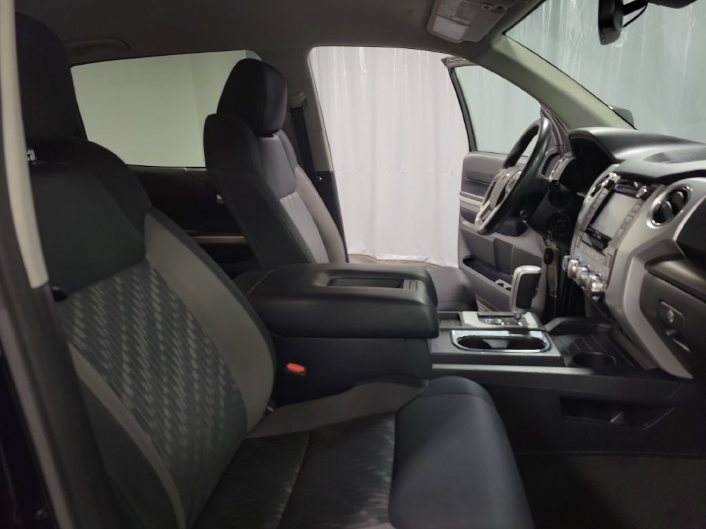 Used 2019 Toyota Tundra SR5 w/ SR5 Upgrade Package AWD/4WD image 33