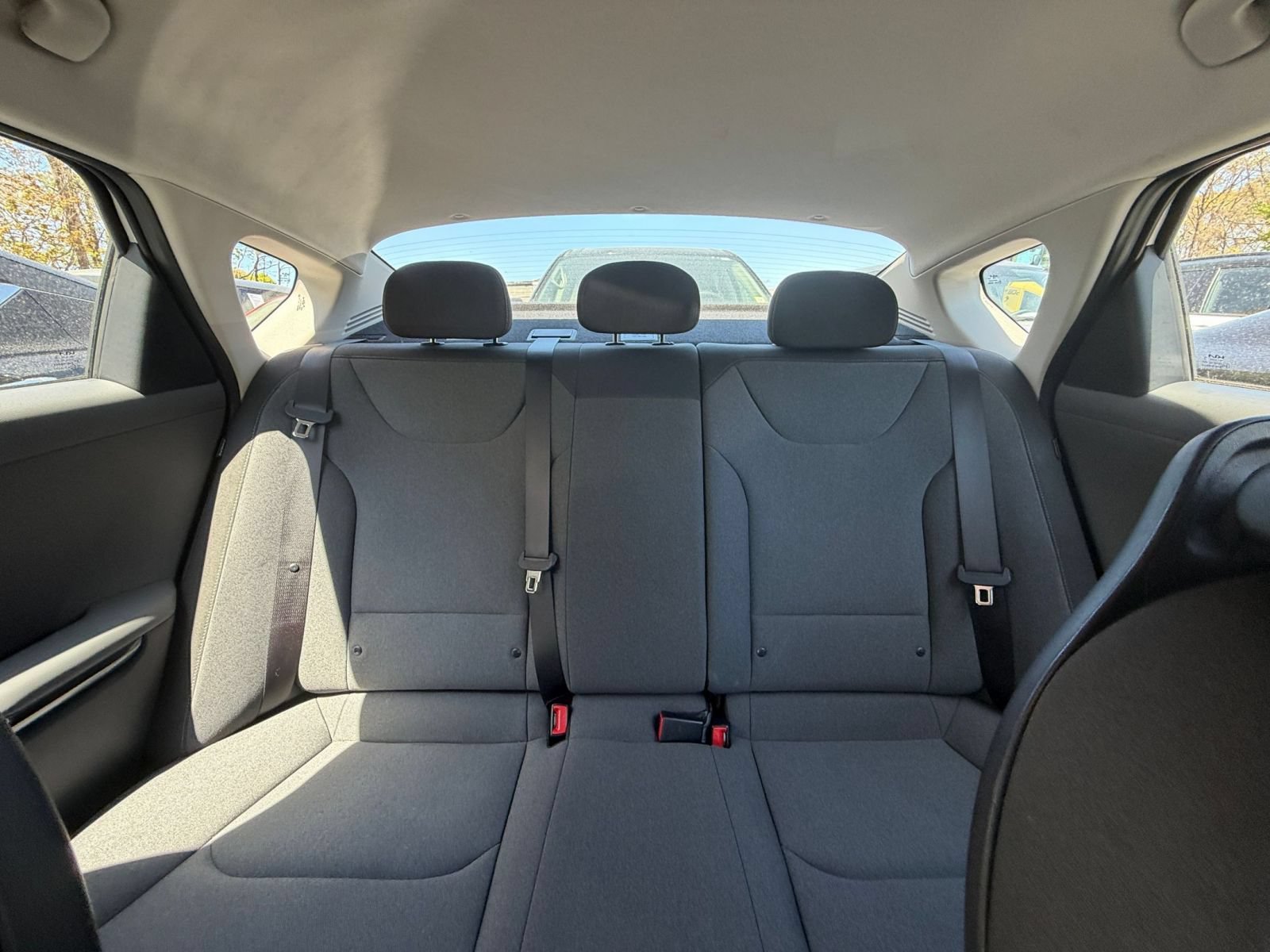 Used 2025 Kia K4 FWD image 36