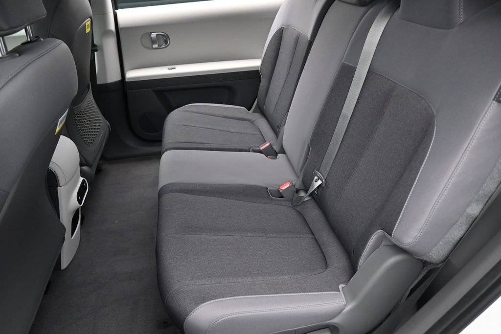 Used 2024 Hyundai Ioniq 5 SEL RWD image 28