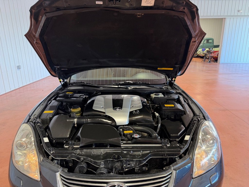 Used 2007 Lexus SC 430 Convertible RWD image 34