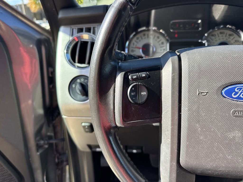 Used 2012 Ford Expedition EL Limited image 24