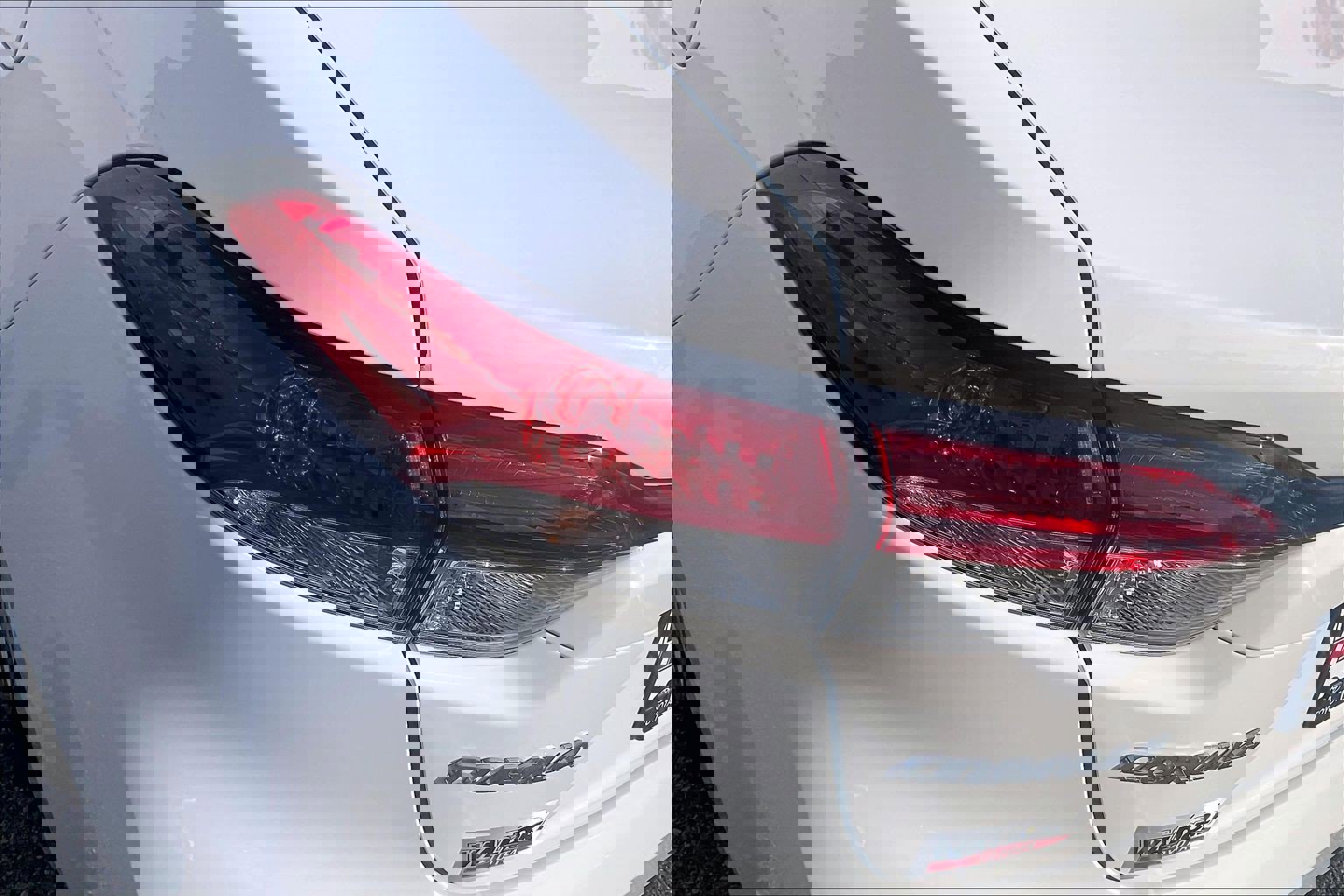 Used 2025 Toyota Corolla LE image 33