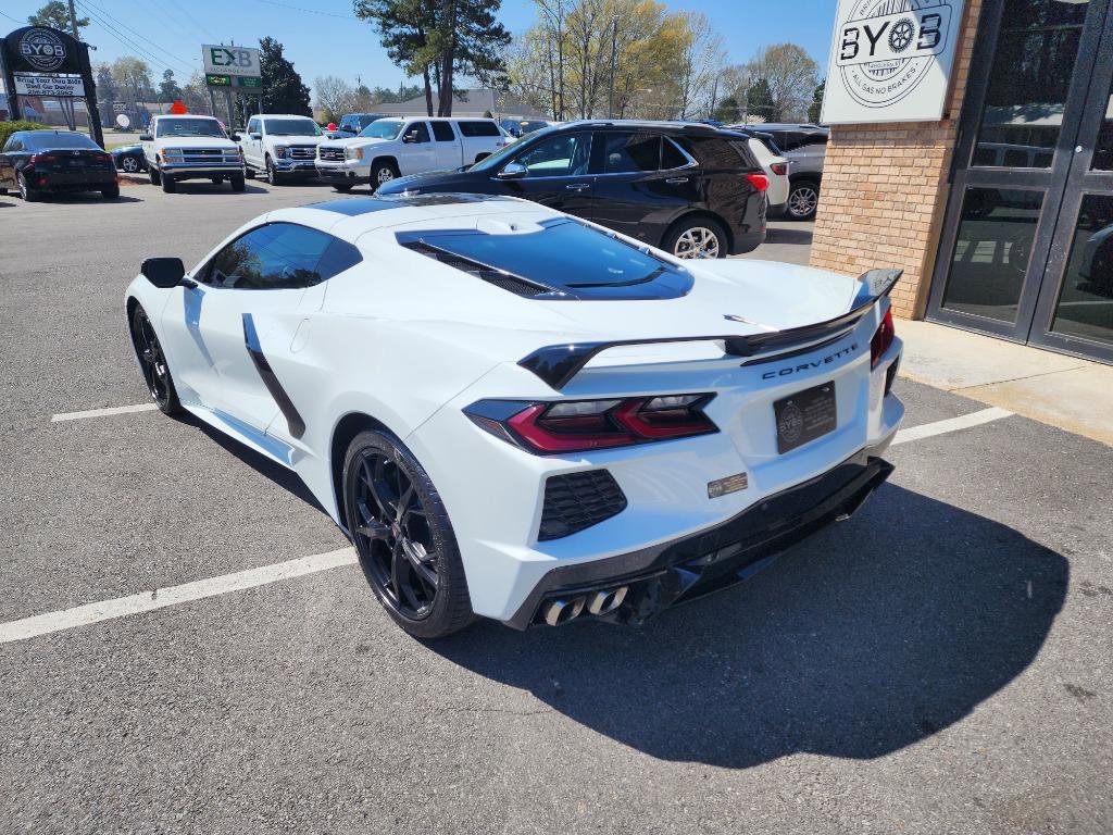 Used 2021 Chevrolet Corvette 2LT image 3