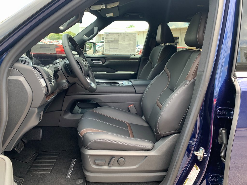 New 2025 Nissan Armada SL w/ Captain's Chari Seat Package image 17