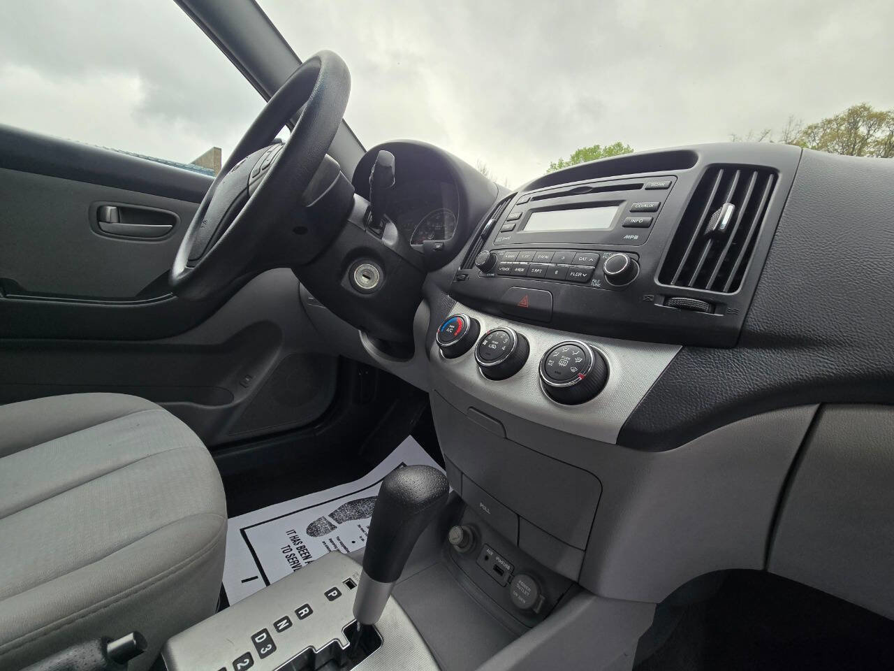 Used 2009 Hyundai Elantra GLS FWD image 26
