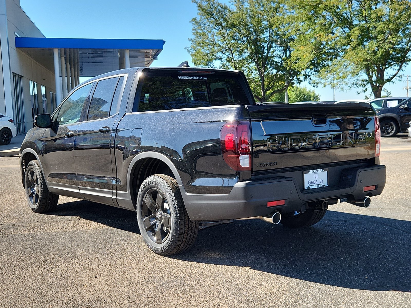 New 2026 Honda Ridgeline Black Edition image 3