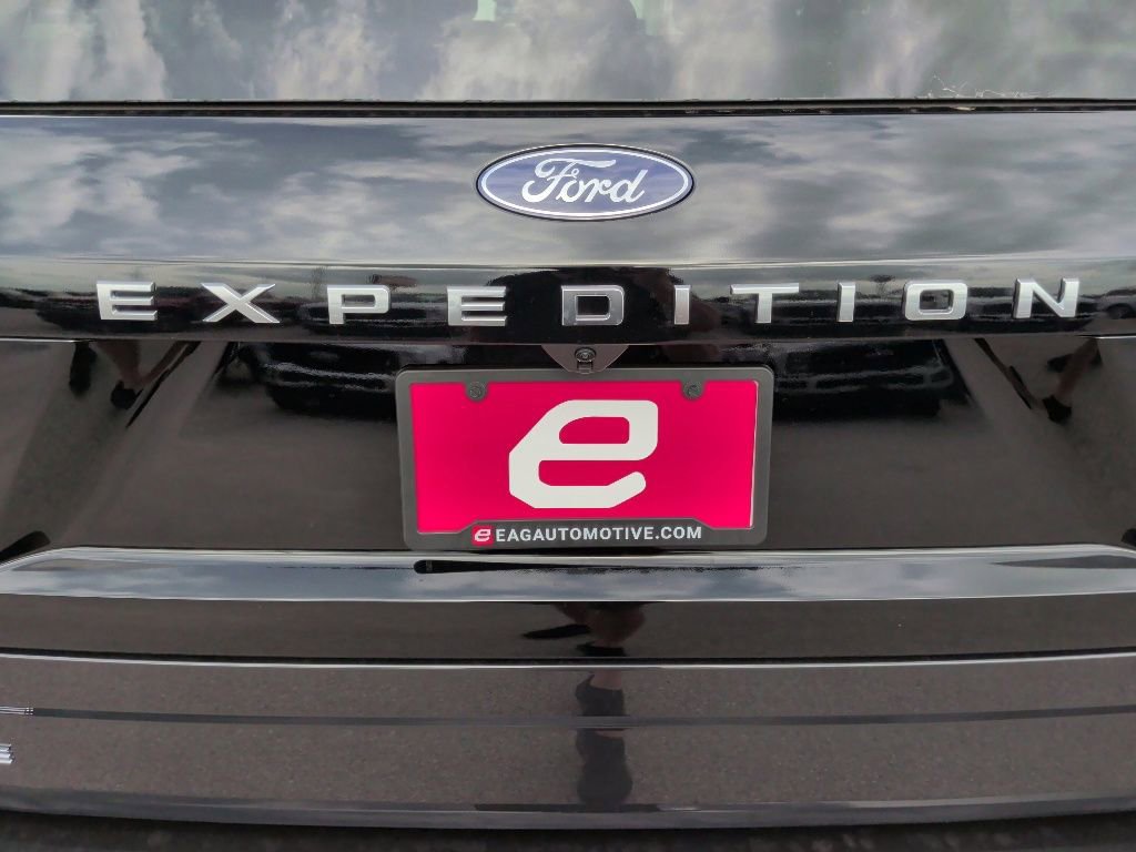 New 2026 Ford Expedition Max Active RWD image 46