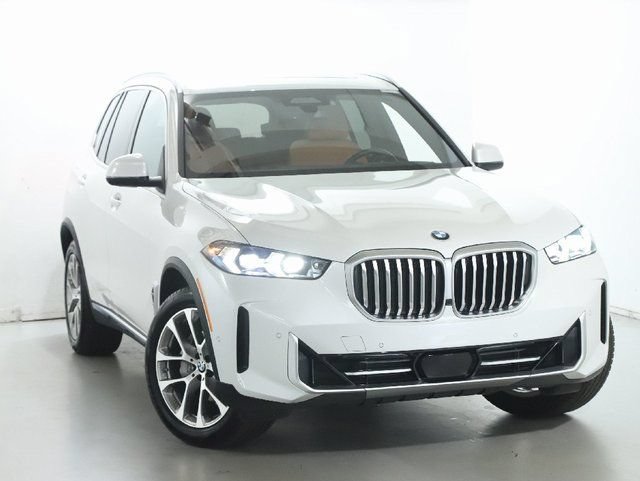 Used 2025 BMW X5 xDrive40i AWD/4WD image 2