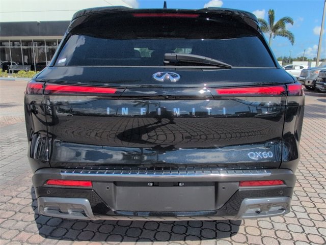 Used 2022 INFINITI QX60 Luxe w/ Vision Package image 12