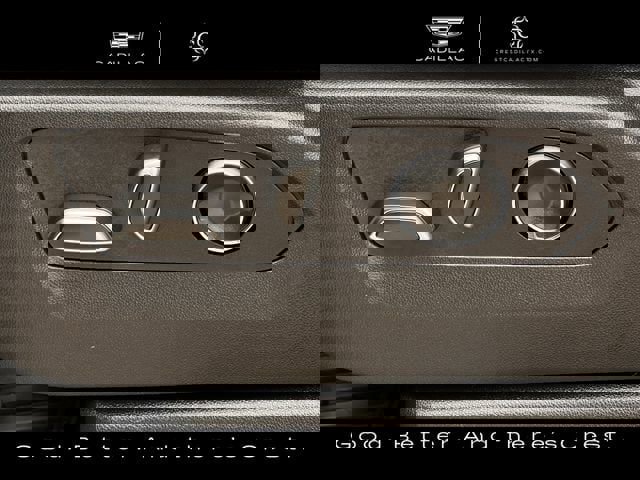 Certified 2024 Cadillac Escalade Premium Luxury w/ Performance Package image 28