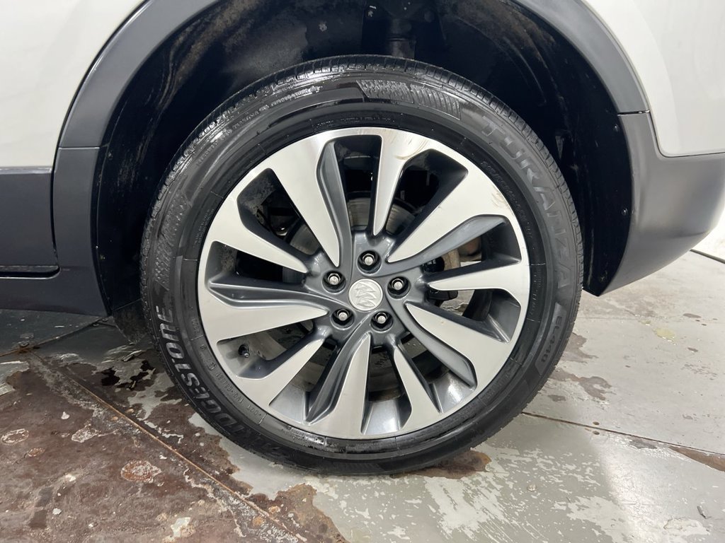 Used 2018 Buick Encore Preferred AWD/4WD image 26