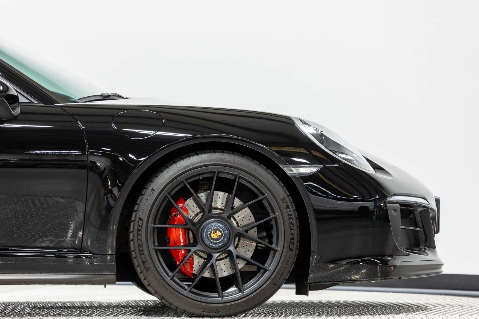 Used 2019 Porsche 911 Carrera GTS RWD image 24