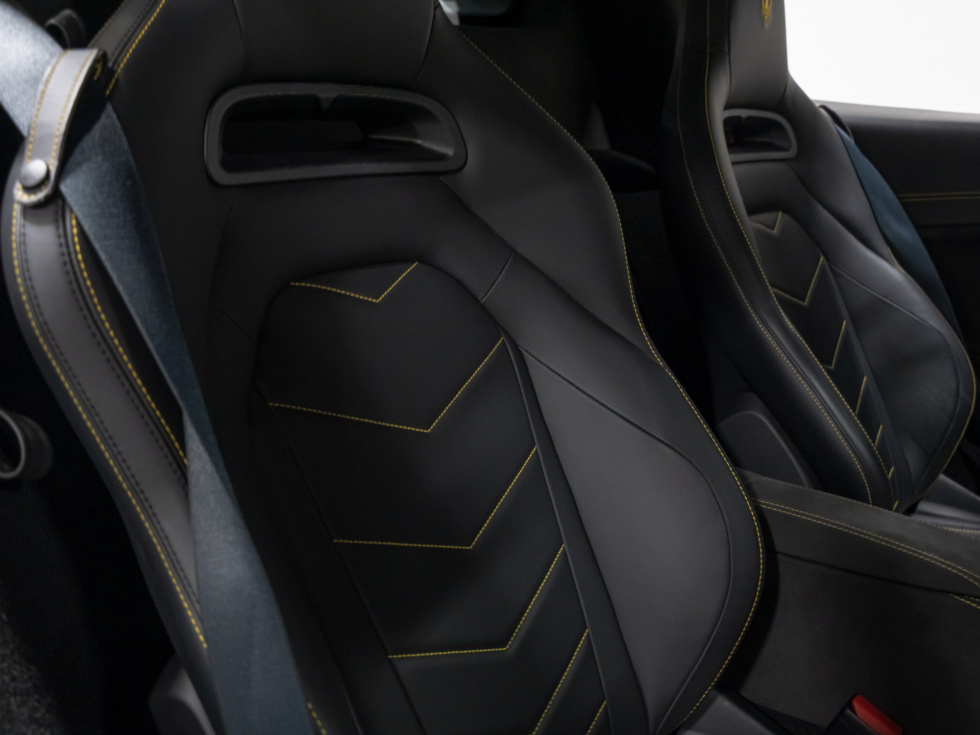Used 2022 Maserati MC20 Coupe RWD image 71