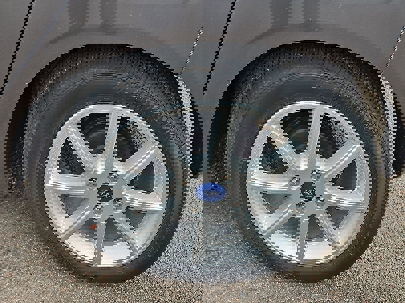 Used 2019 Ford Fiesta SE w/ Equipment Group 201A image 10