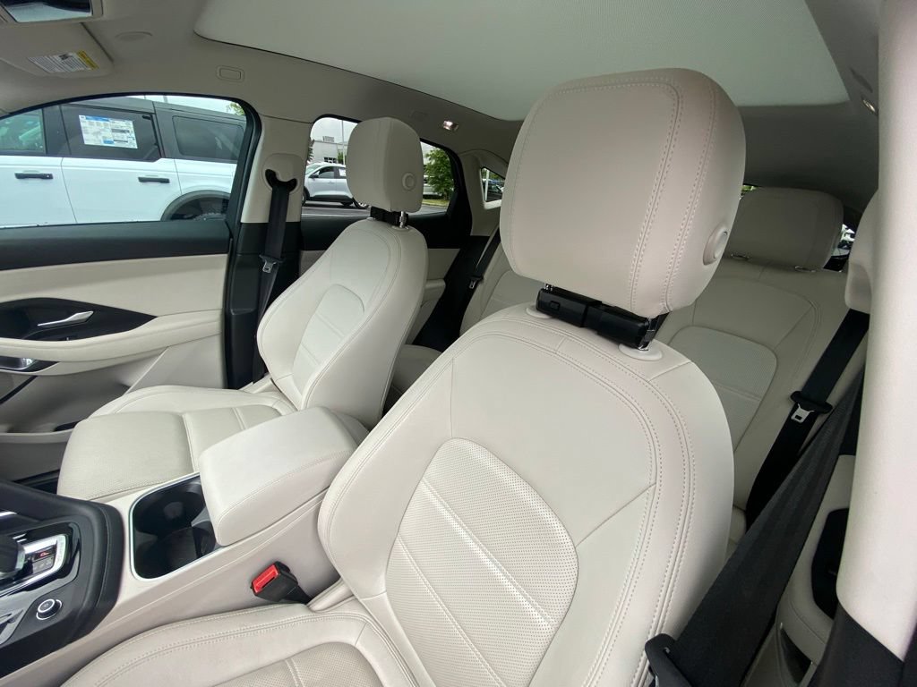 Used 2023 Jaguar E-PACE SE AWD/4WD image 22