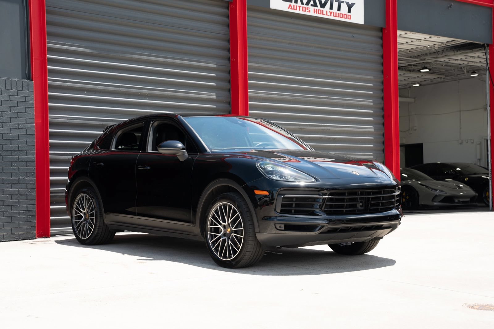 Used 2020 Porsche Cayenne AWD/4WD image 7
