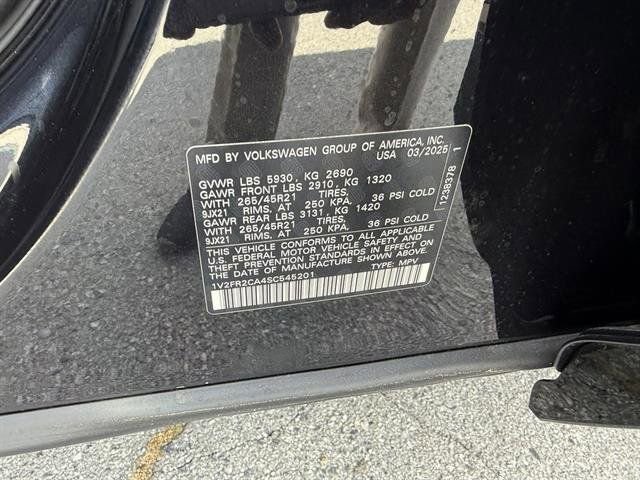 New 2025 Volkswagen Atlas SEL Premium R-Line image 33