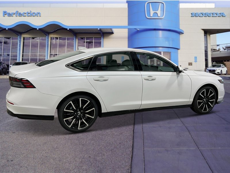 New 2025 Honda Accord Touring image 8