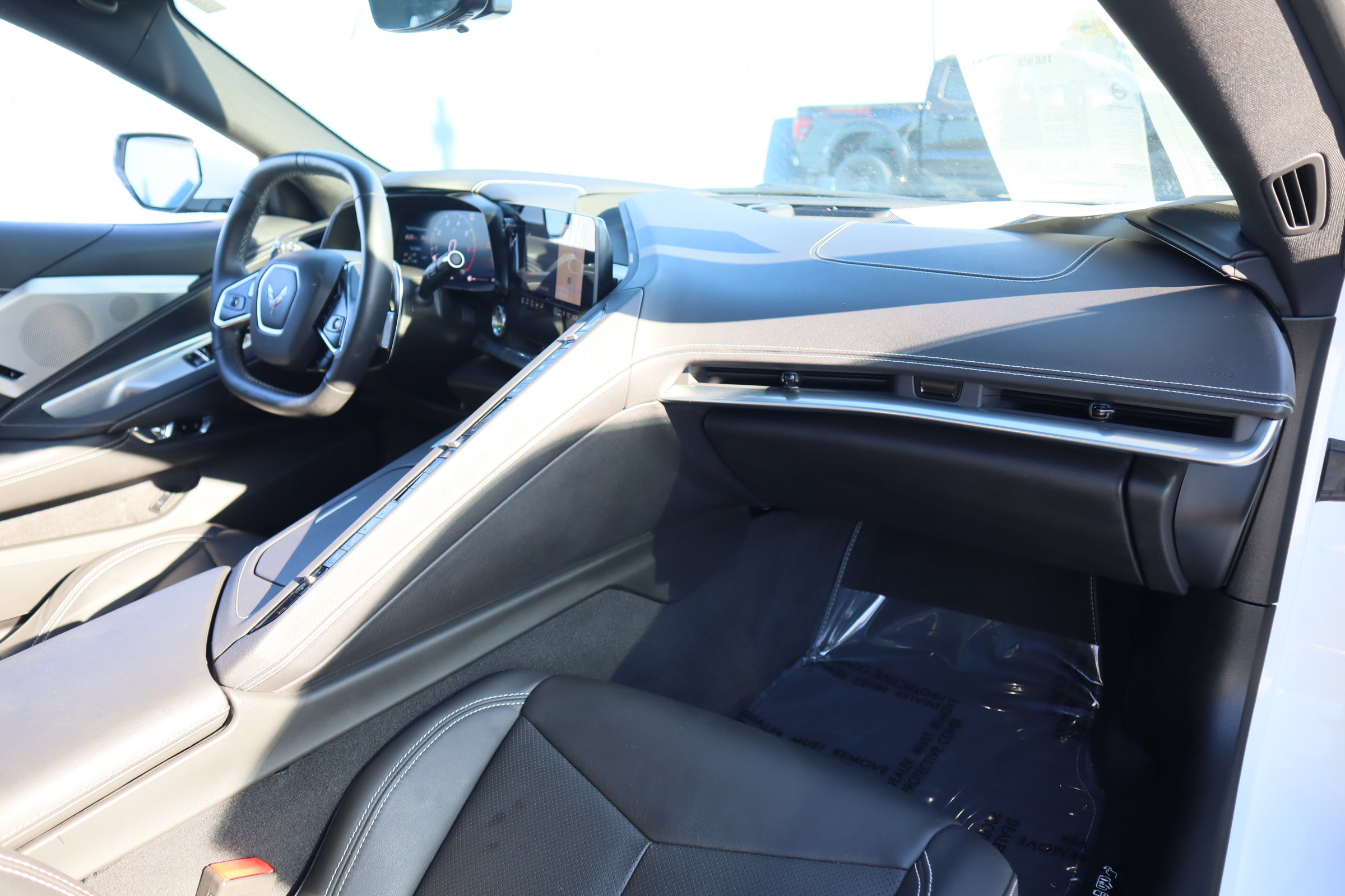 Used 2021 Chevrolet Corvette Stingray Preferred Cpe w/ 2LT image 17