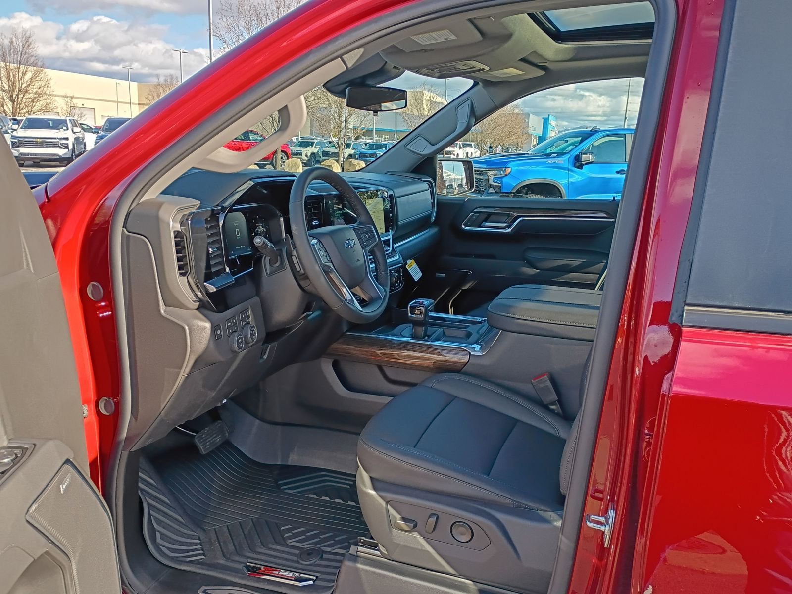 New 2026 Chevrolet Silverado 1500 LT Trail Boss w/ LT Trail Boss Premium Package image 32