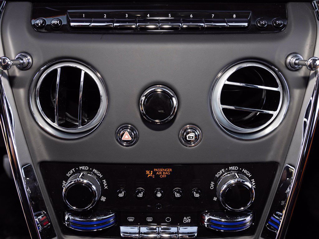 New 2027 Rolls-Royce Cullinan AWD/4WD image 43