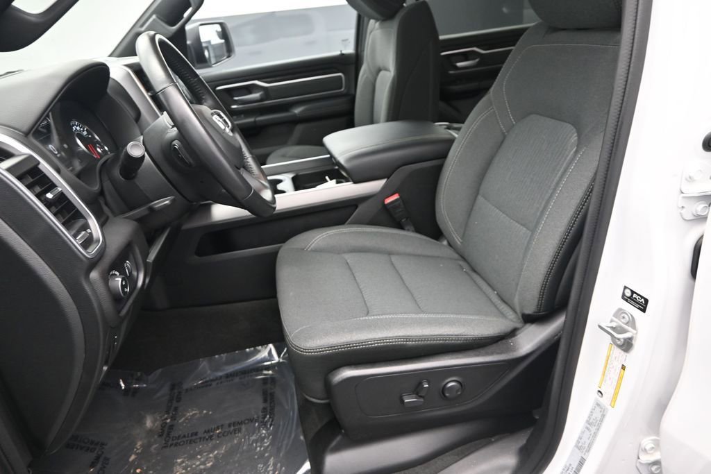 Used 2023 RAM 1500 Big Horn AWD/4WD image 15