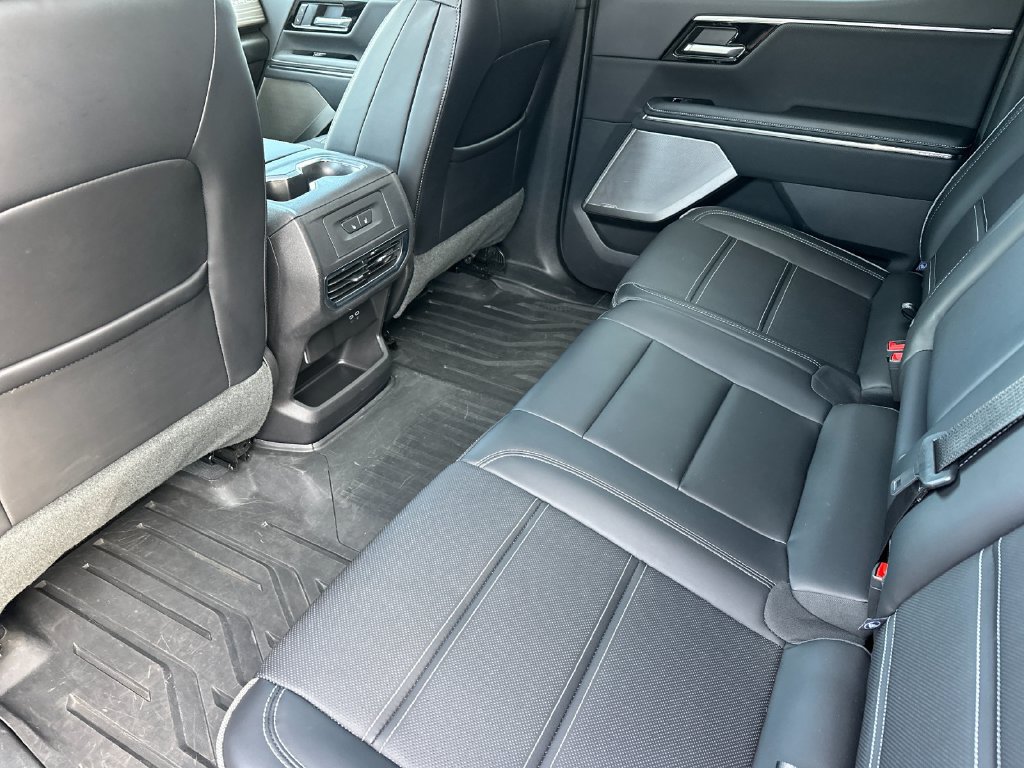 Used 2026 GMC Sierra EV Denali AWD/4WD image 12