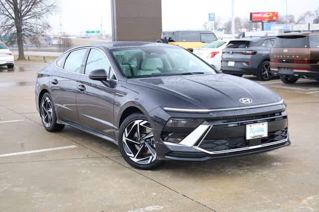 New 2026 Hyundai Sonata SEL AWD/4WD image 2