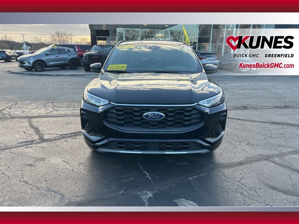 Used 2024 Ford Escape ST-Line image 13