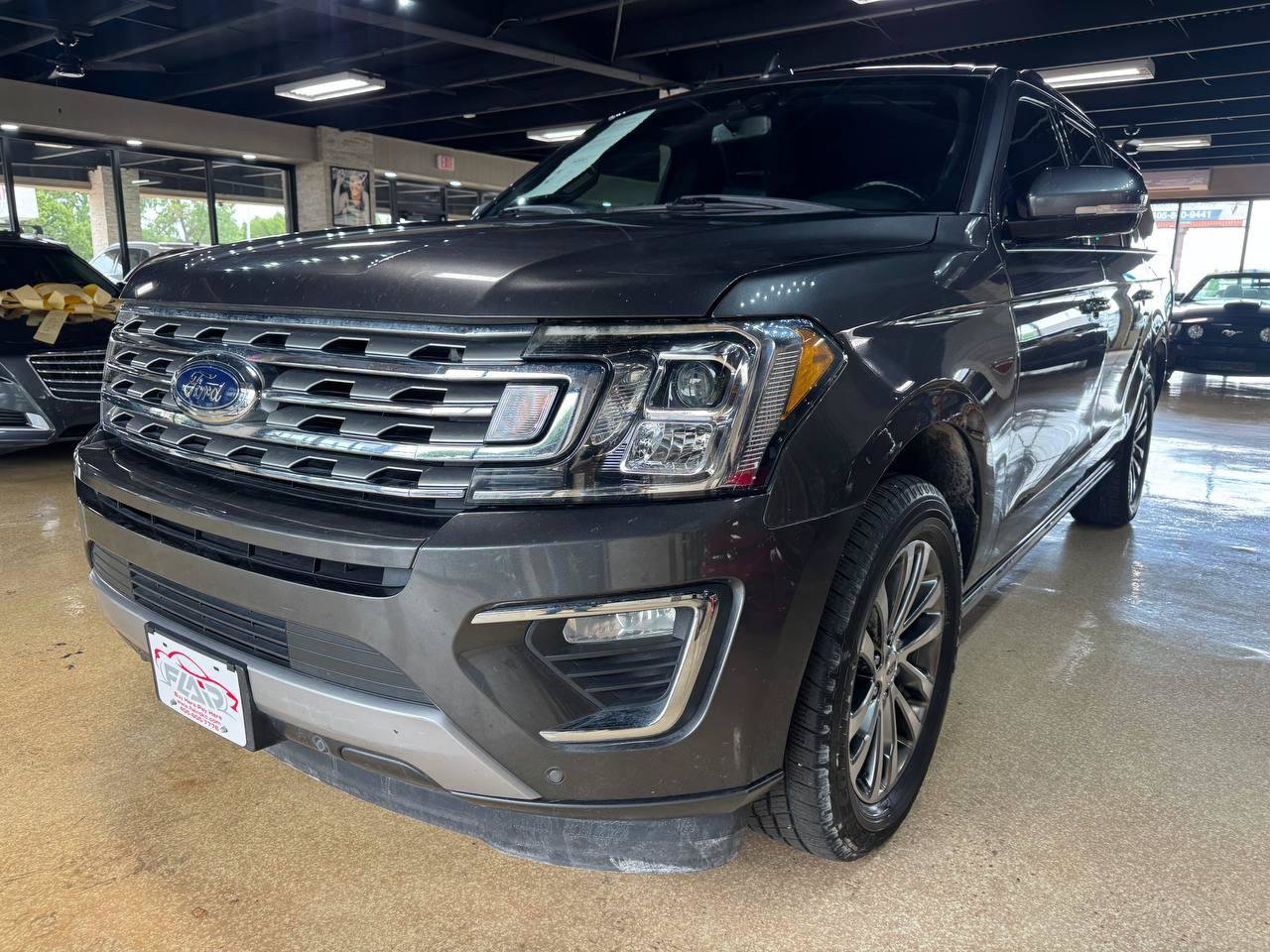 Used 2018 Ford Expedition Max Limited w/ Equipment Group 301A RWD image 3