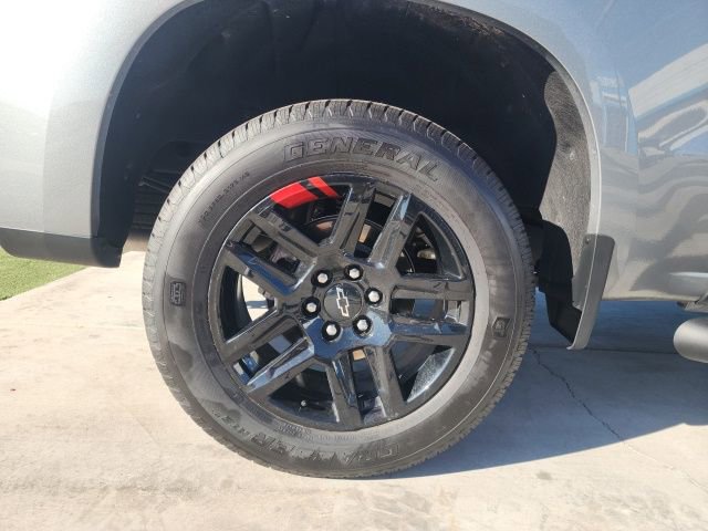 Used 2024 Chevrolet Silverado 1500 RST w/ Redline Edition AWD/4WD image 16